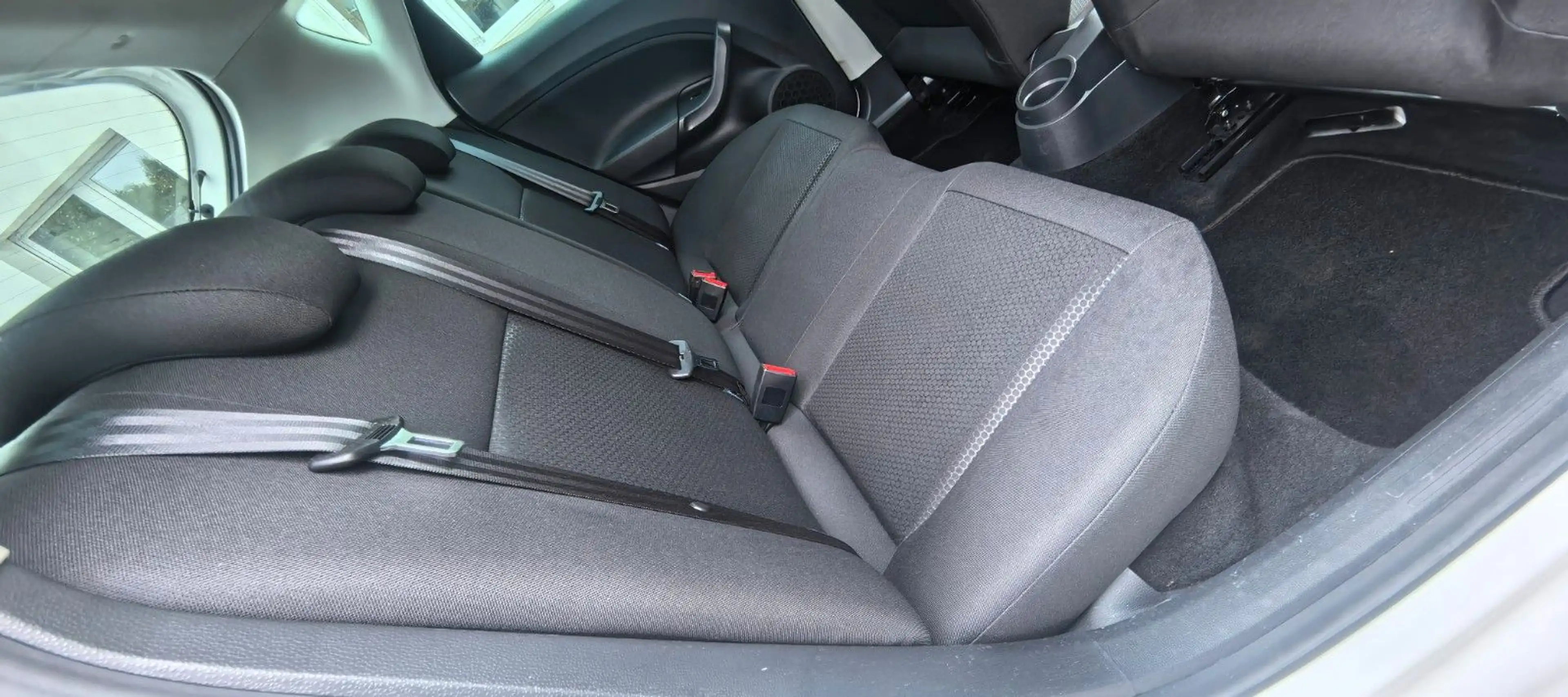 SEAT Ibiza FR 1.Hand / Erst 47 Tkm! — photo 12