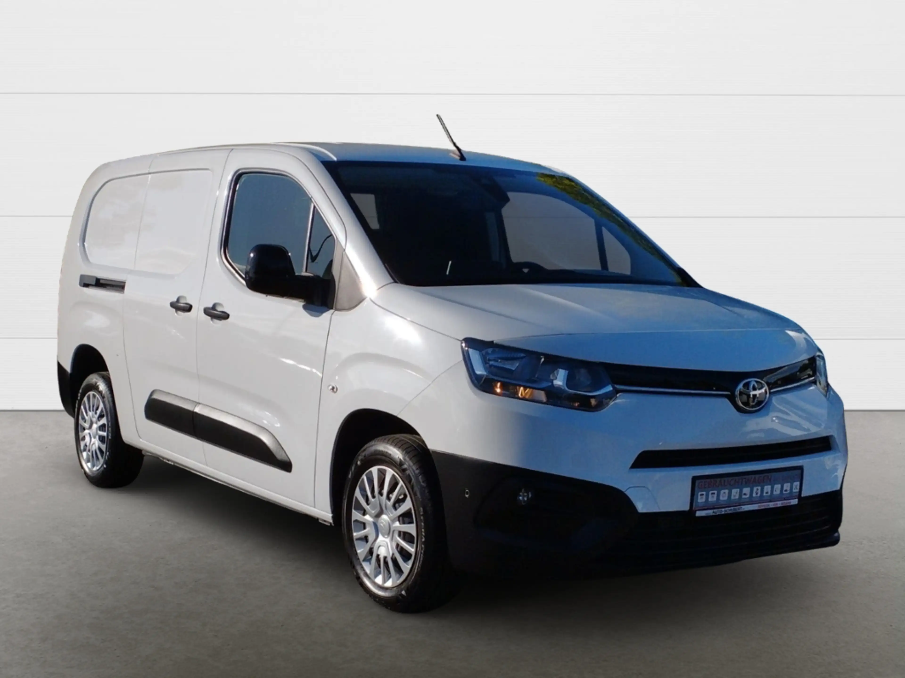 Toyota Proace City Meister L2 VERBLECHT 4-TÜRIG, 1,5 D-4D 75 KW — photo 11
