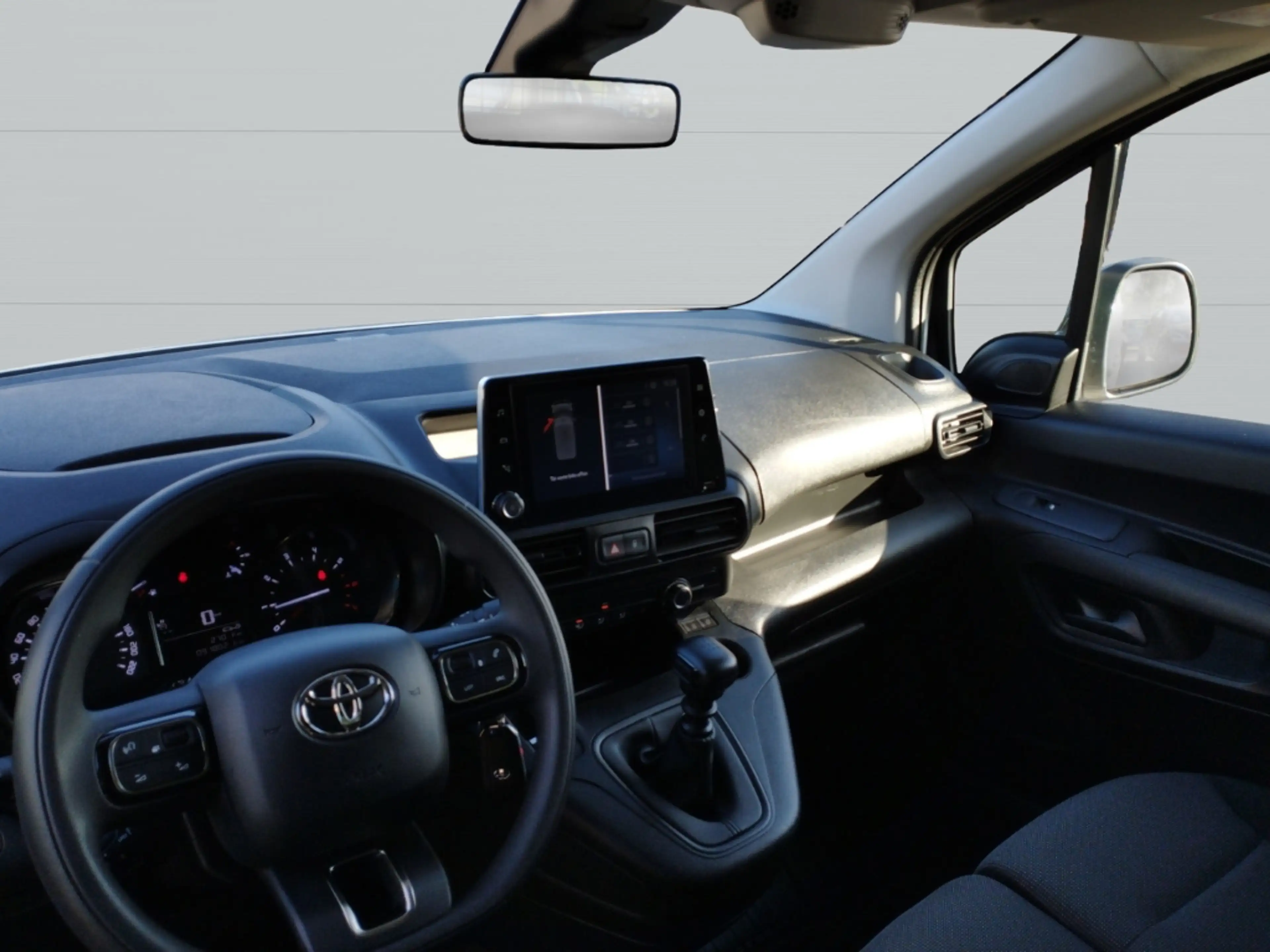 Toyota Proace City Meister L2 VERBLECHT 4-TÜRIG, 1,5 D-4D 75 KW — photo 14