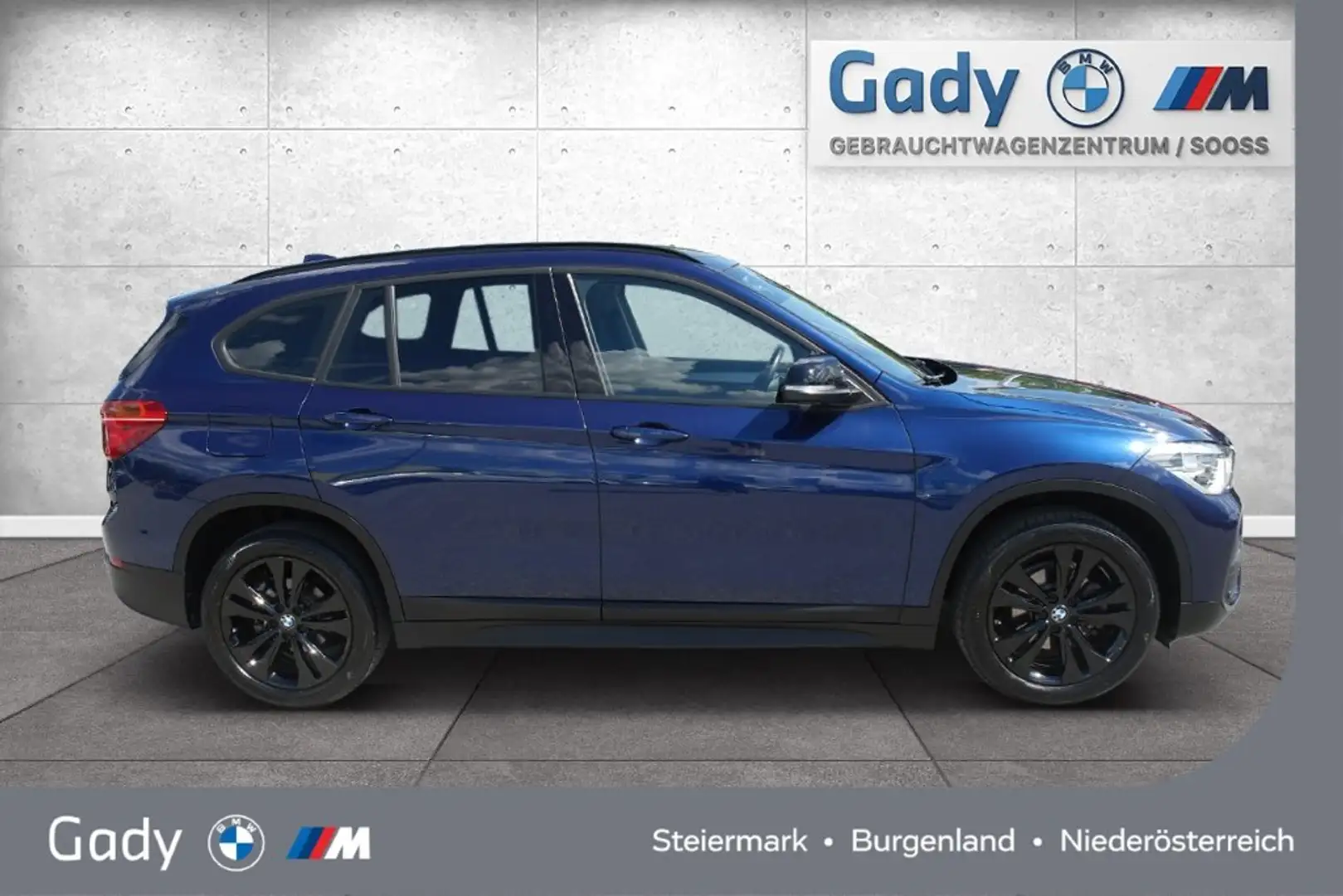 BMW X1 sDrive16d Blau - 2