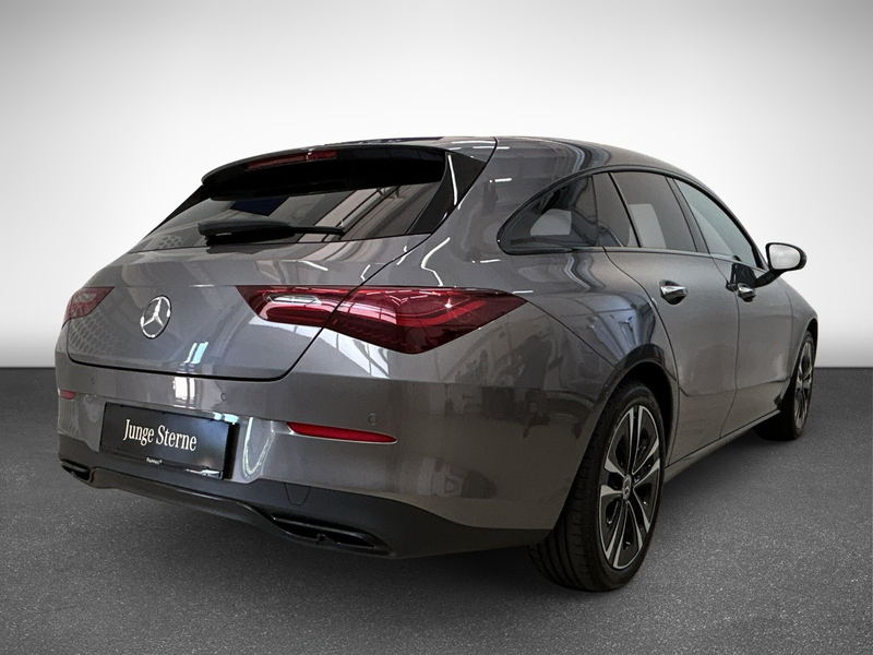 Mercedes-Benz CLA 180 Shooting Brake Cam PTS Navi Wide LED — photo 6