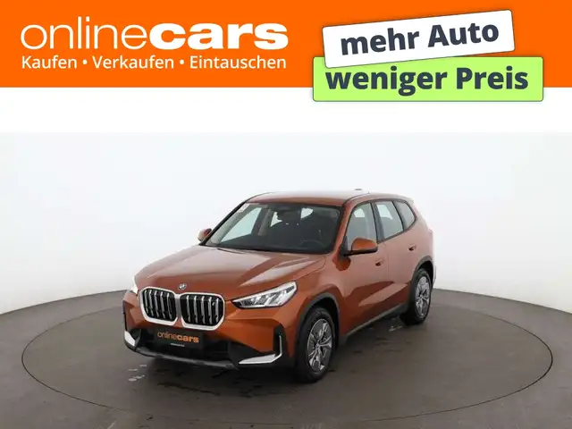 BMW iX1 xDrive30 65kWh Aut LED NAVI LEDER R-CAM TEMP