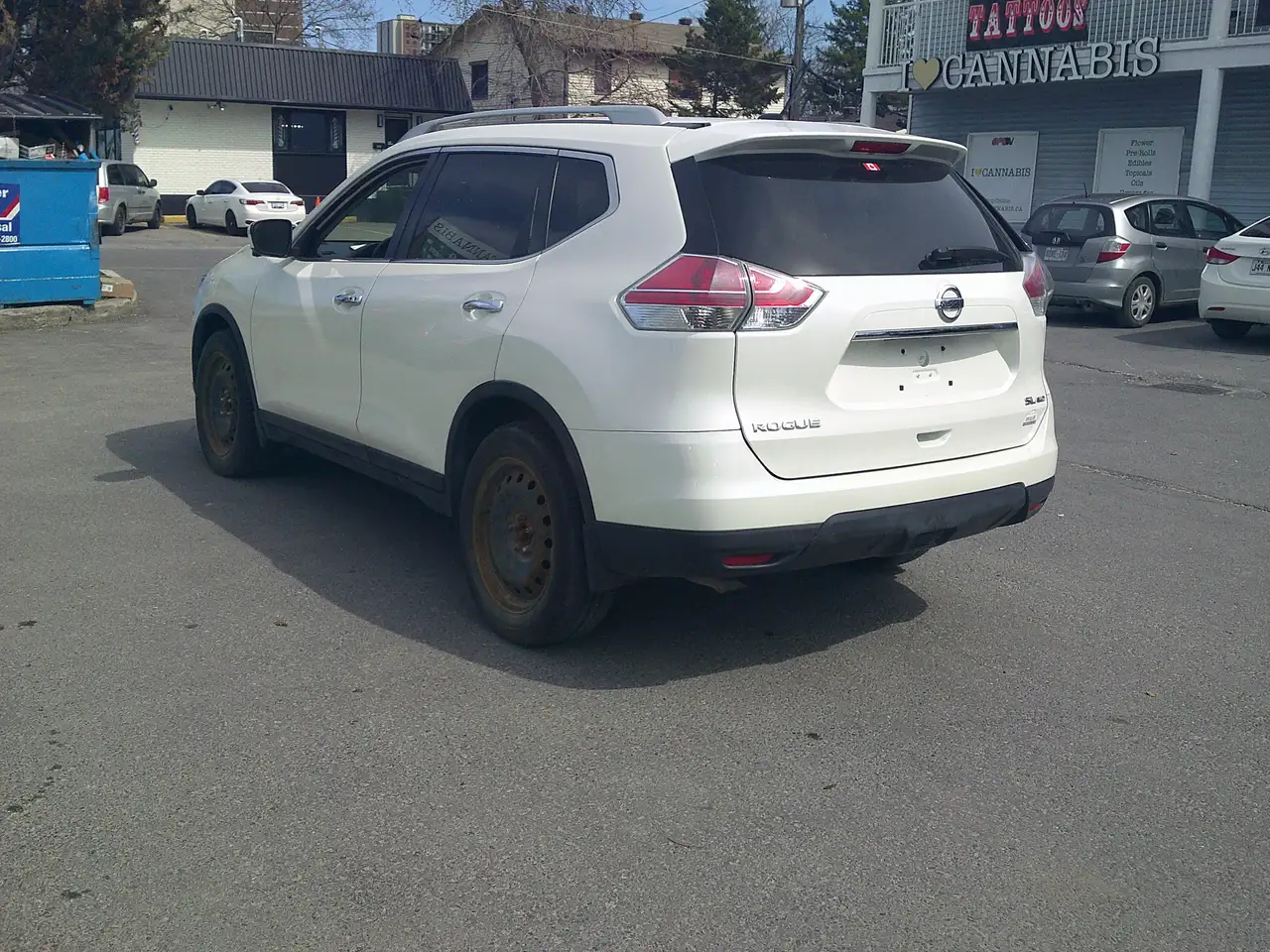 Nissan Rogue снимка Nissan Rogue