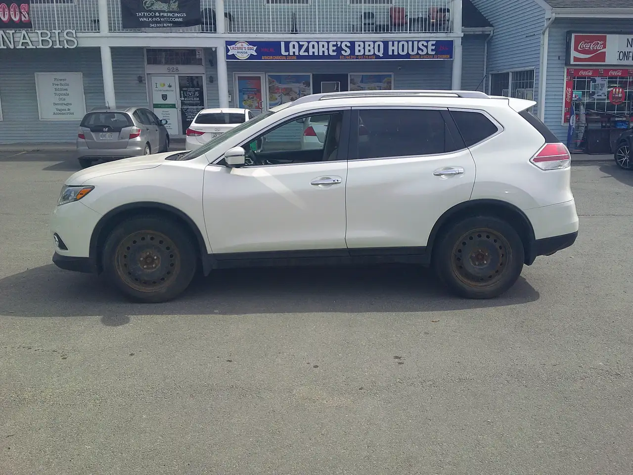 Nissan Rogue снимка Nissan Rogue