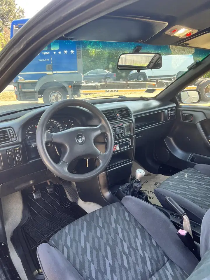 Opel Calibra 2.0 8v, foto 7