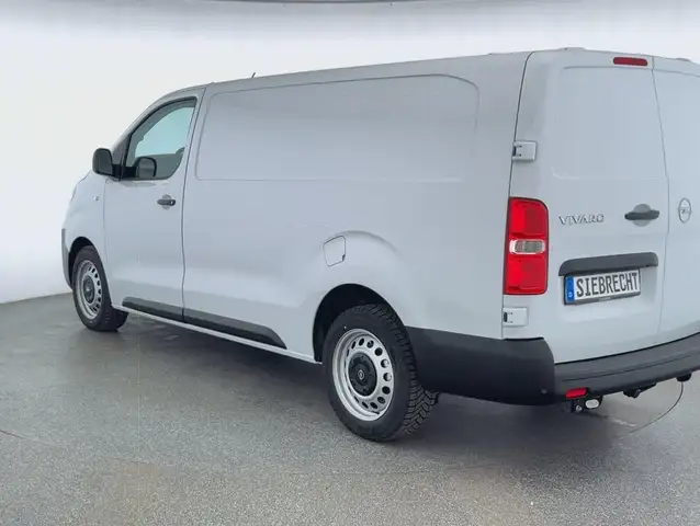 Opel Vivaro view 5