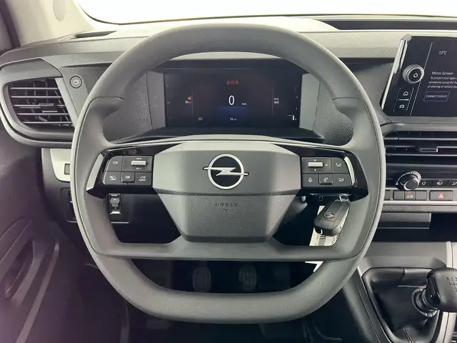 Opel Vivaro view 15