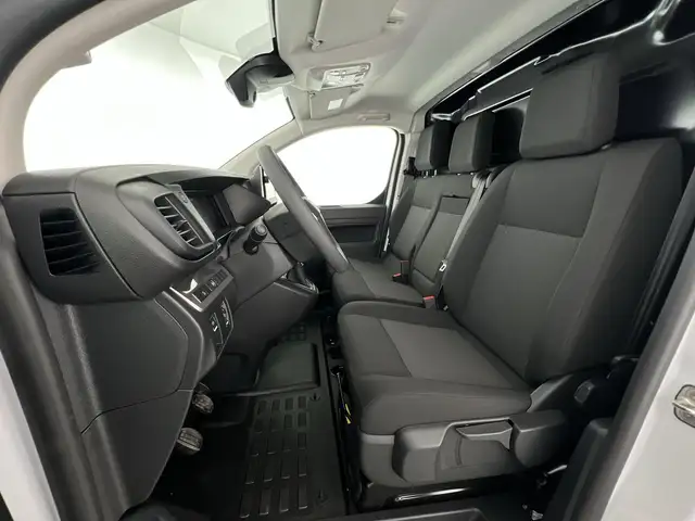Opel Vivaro view 7