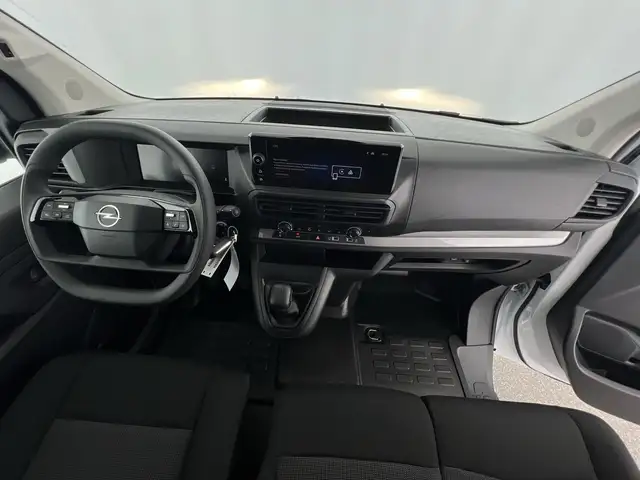 Opel Vivaro view 6