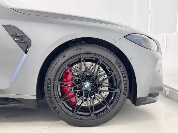BMW M3 2026, foto 11