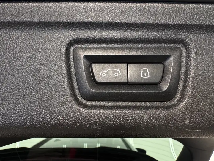 BMW M3 2026, foto 13