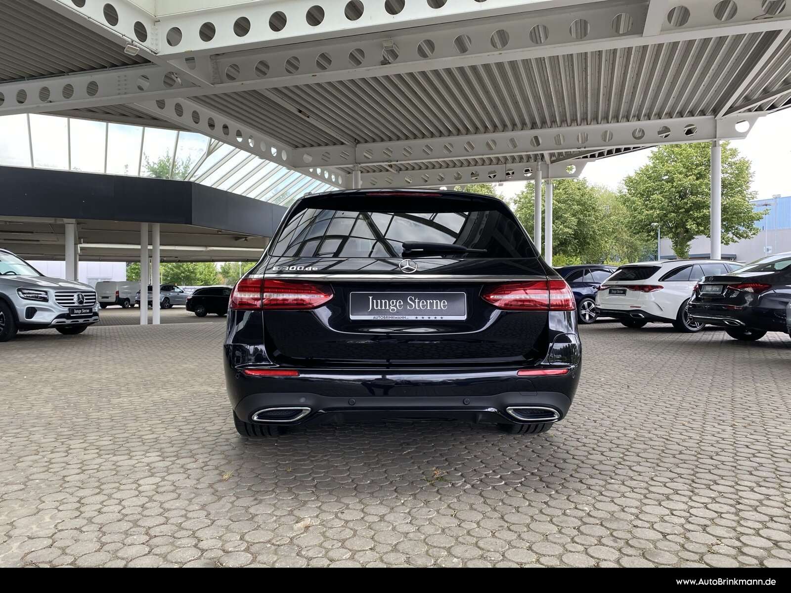 Mercedes-Benz E 300