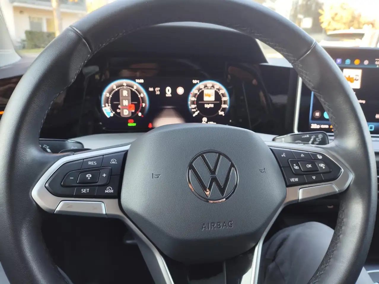 Volkswagen Golf 1.5 eTSI Variant DSG Life SHZ ACC PDC, миниатюра 14