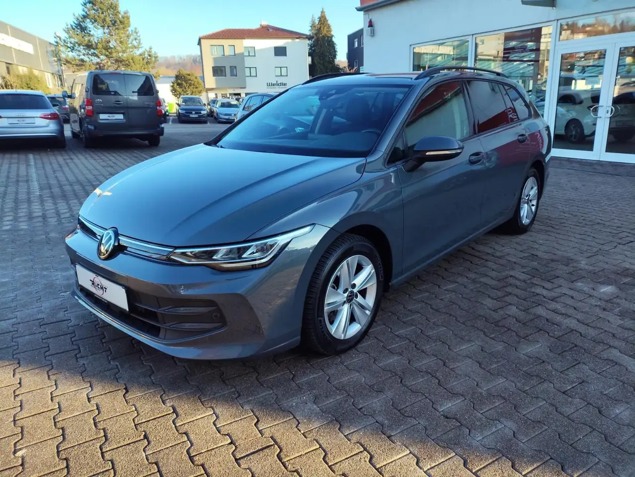 Volkswagen Golf 1.5 eTSI Variant DSG Life SHZ ACC PDC, миниатюра 3