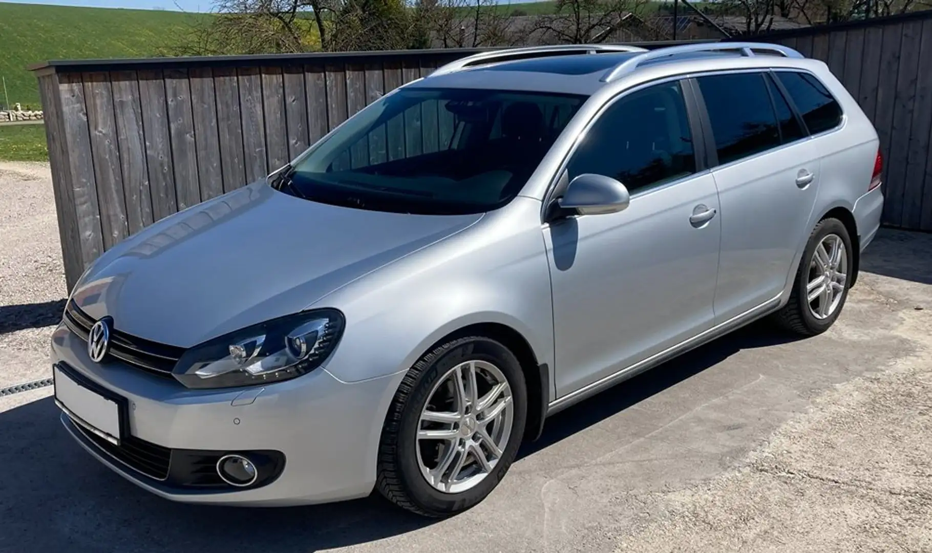 Volkswagen Golf Variant Trendline Silber - 1