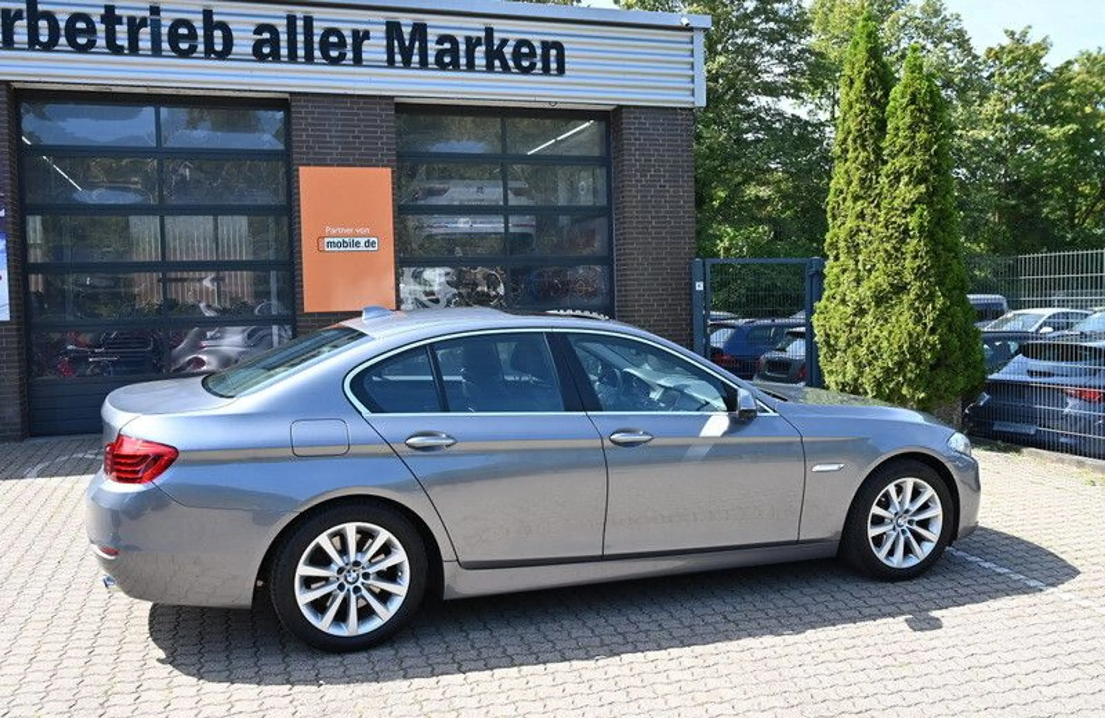BMW 535 i Limousine Leder Bi-Xenon Cam Schiebedach — photo 6