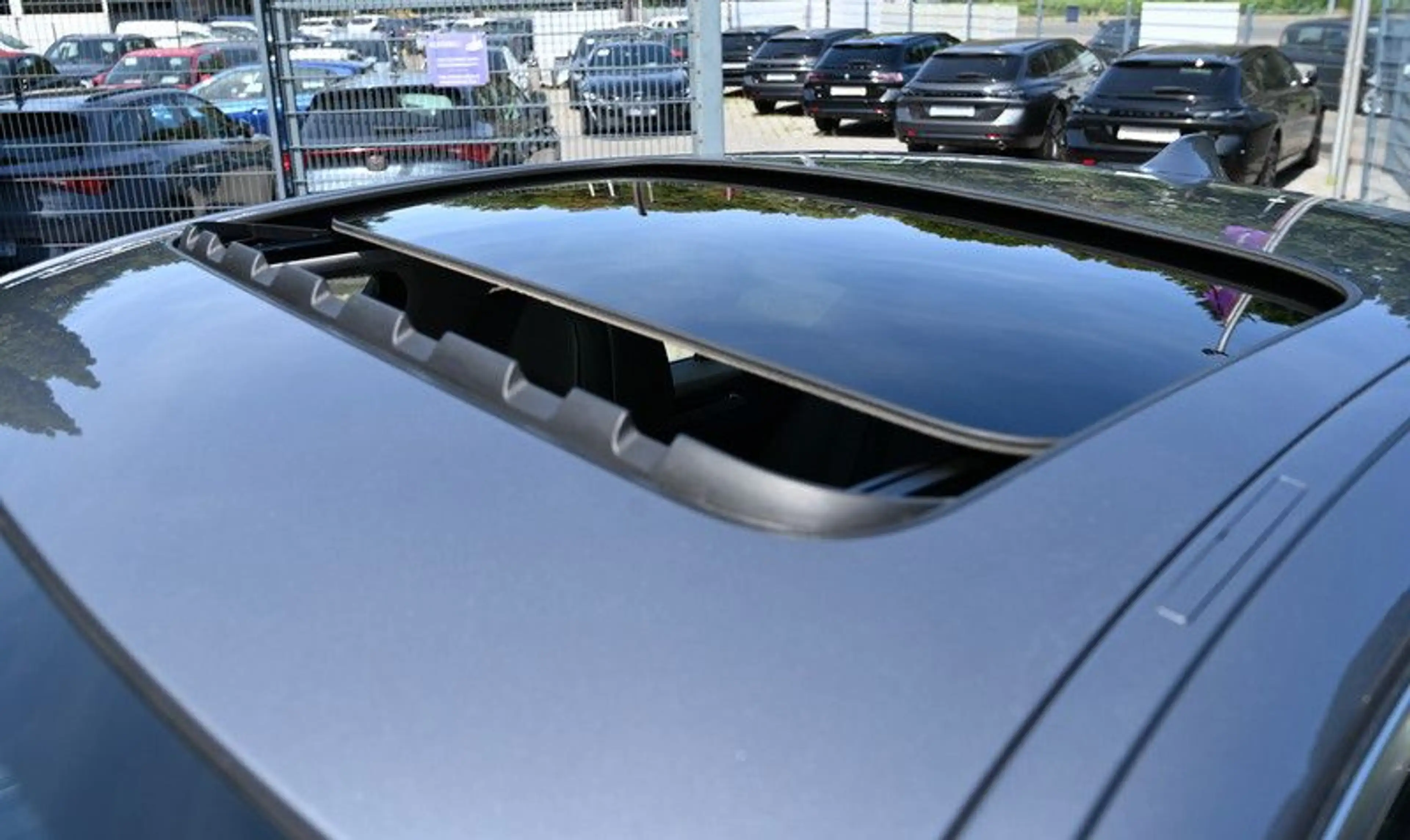 BMW 535 i Limousine Leder Bi-Xenon Cam Schiebedach — photo 2