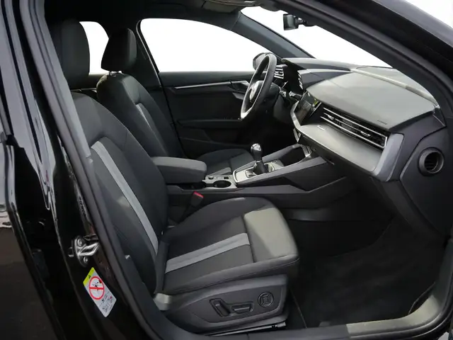 Audi A3 view 4