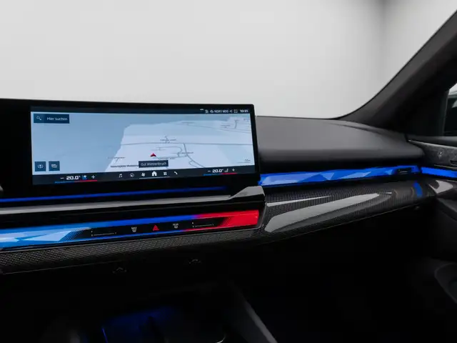 BMW M5 view 16