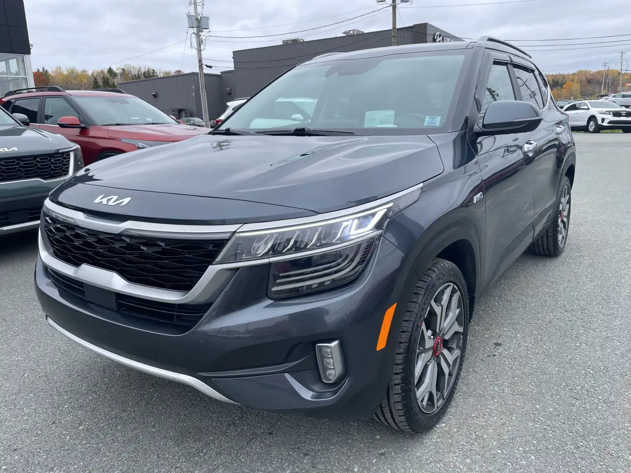 Kia Seltos снимка Kia Seltos
