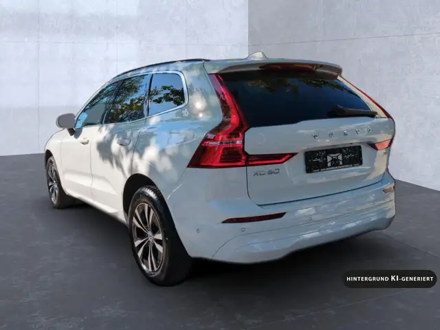 Volvo XC60 view 5