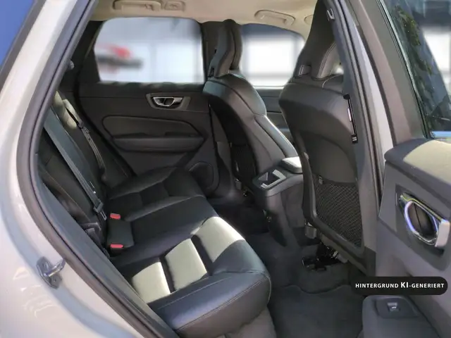 Volvo XC60 view 18