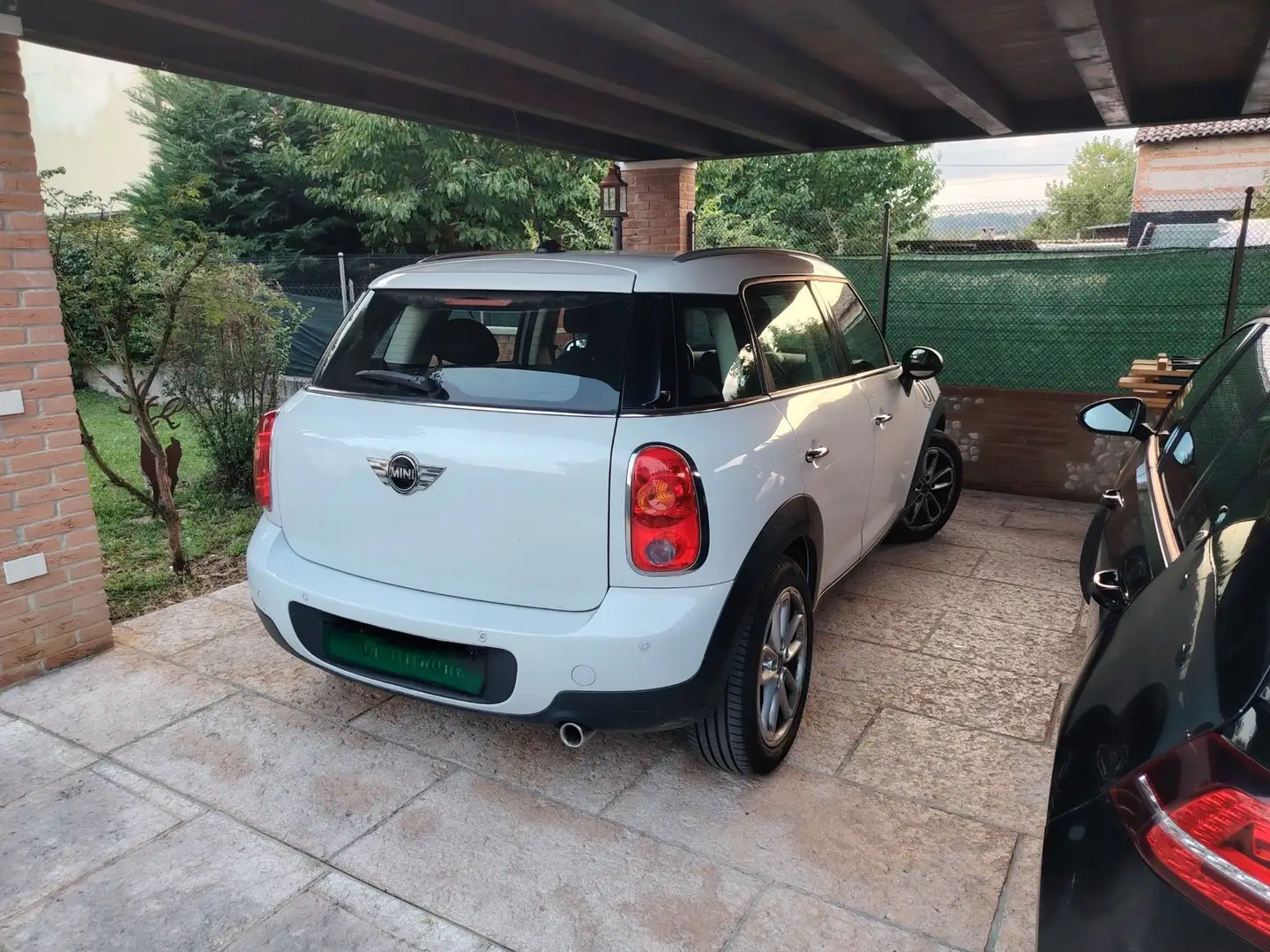 MINI Countryman D - 1