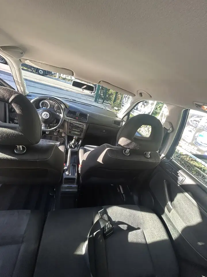 Volkswagen Bora 1.6i 16v Confort, foto 11