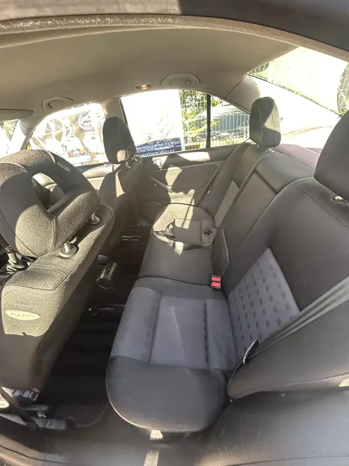 Volkswagen Bora 1.6i 16v Confort, foto 10