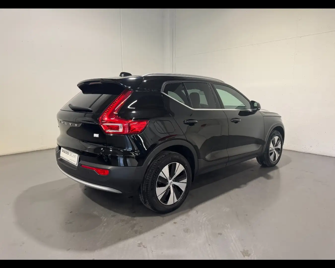 Volvo XC40 T4 RECHARGE CORE AUTO Nero - 2