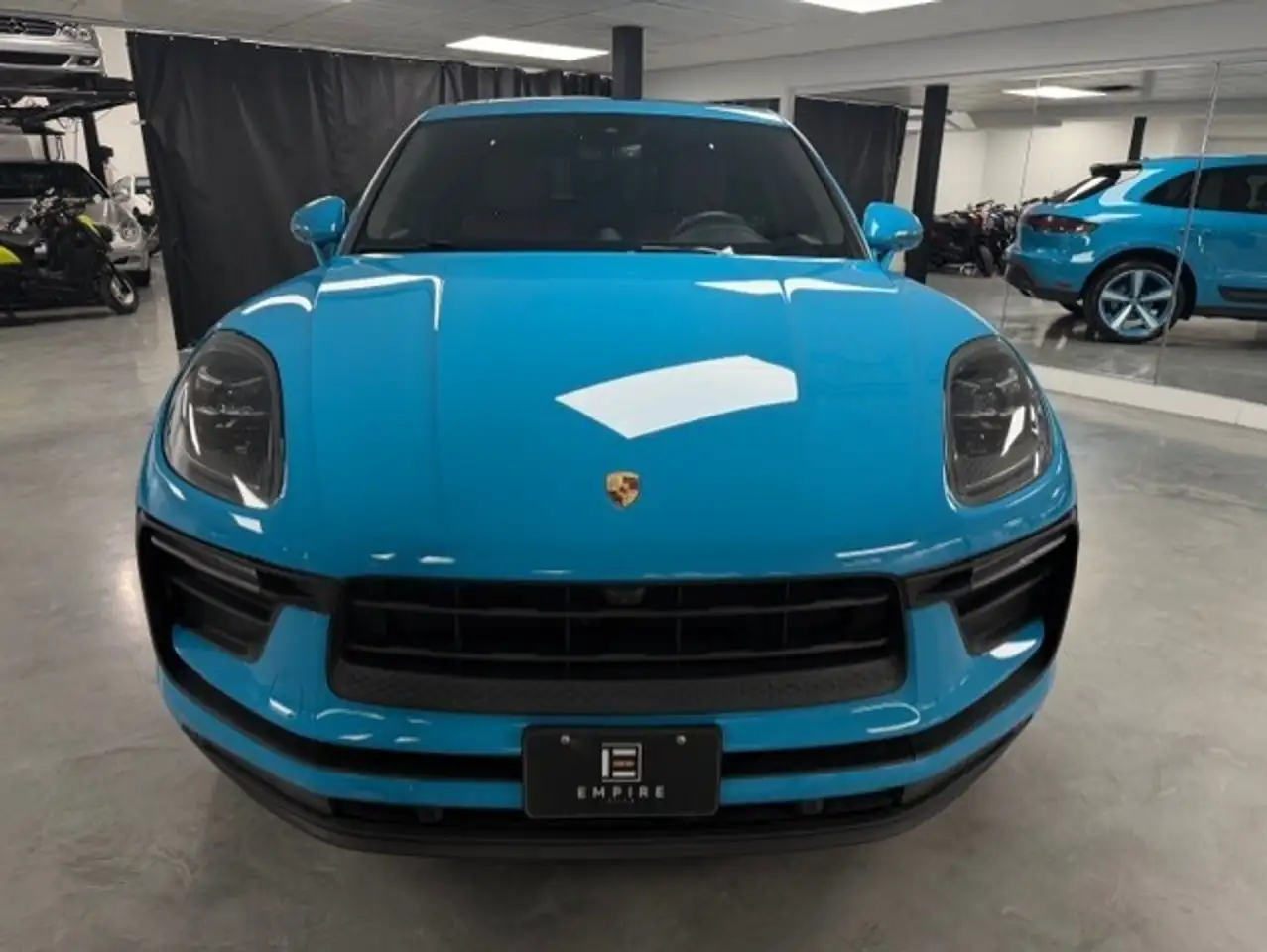 Porsche Macan снимка Porsche Macan