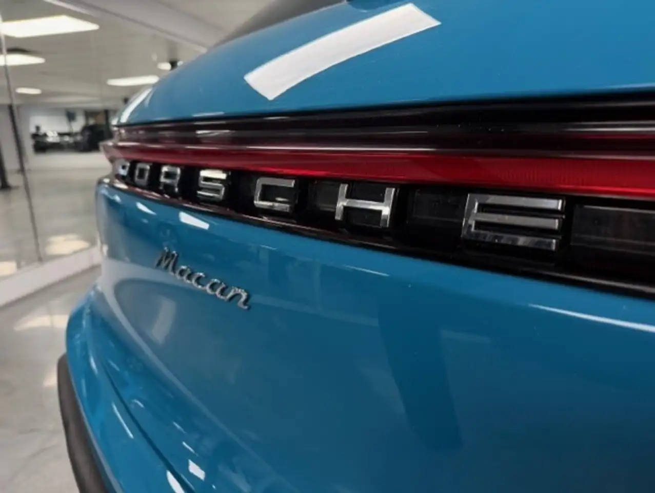 Porsche Macan снимка Porsche Macan