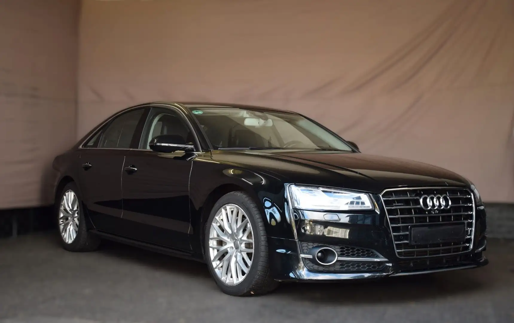 Audi A8 3.0TDI quattro Matrix HUD ACC Standh. Keyless Noir - 1