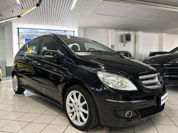 Chrome - Mercedes Service