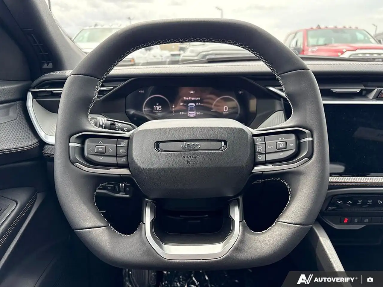 Jeep Cherokee снимка Jeep Cherokee