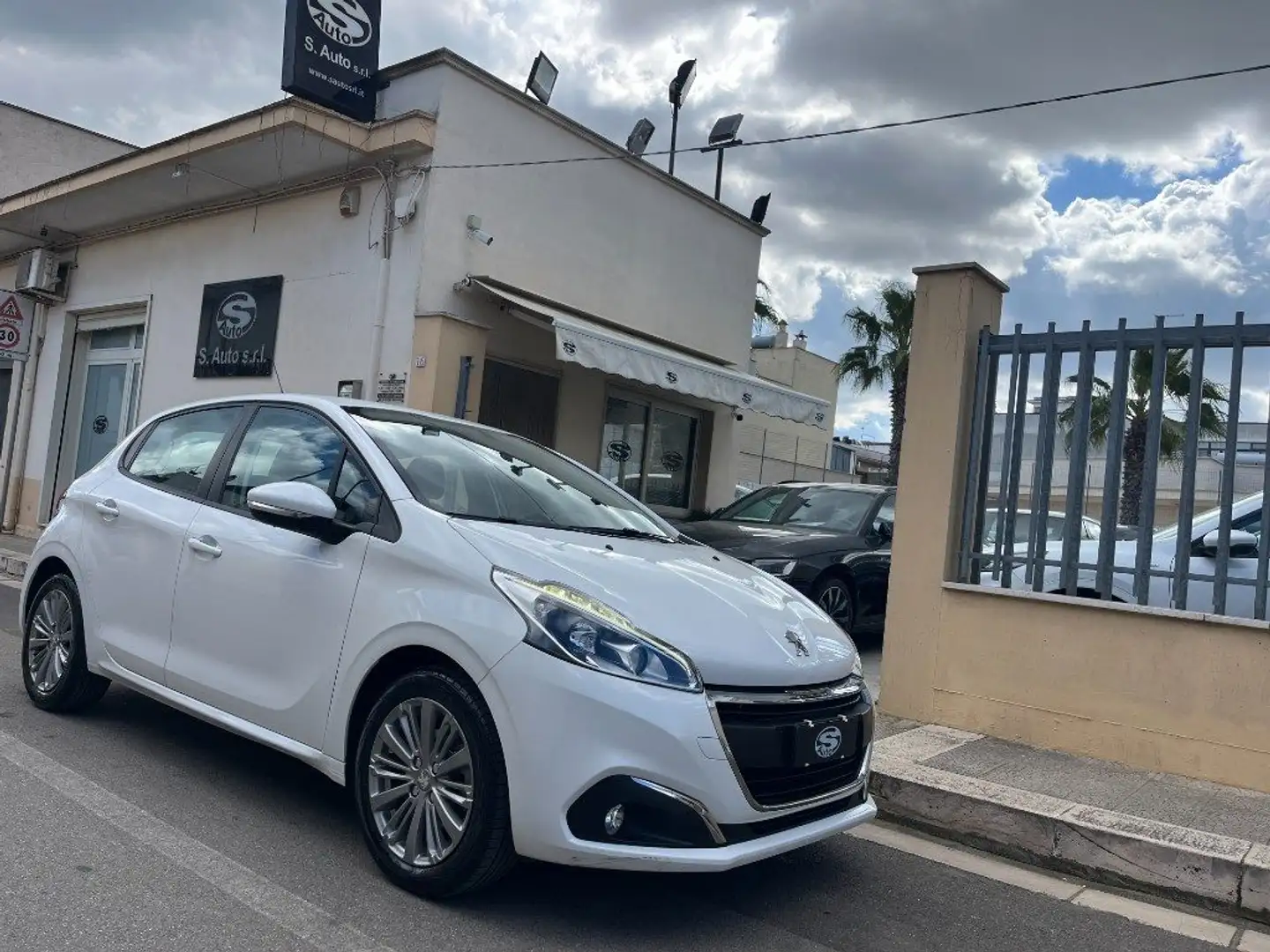 Peugeot 208 1.2 82 5p Allure Argent - 1