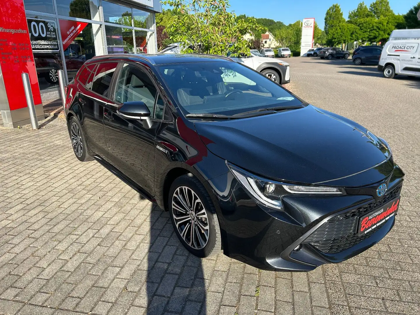Toyota Corolla 1,8 Hybrid Team Deu Touring Sports *AHK* Noir - 2