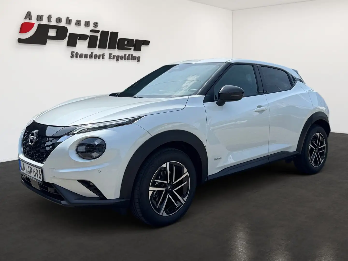 Nissan Juke 1.6 Hybrid N-Connecta*SHZ/APPLECARPLAY/DAB* Blanc - 1