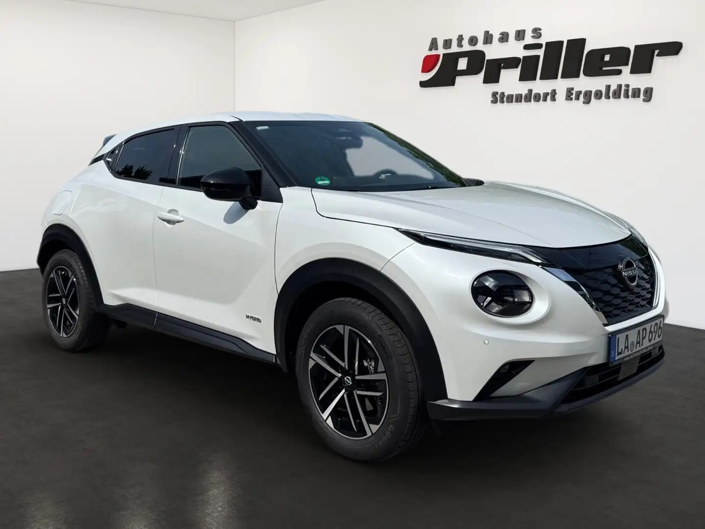 Nissan Juke 1.6 Hybrid N-Connecta*SHZ/APPLECARPLAY/DAB* Blanc - 2