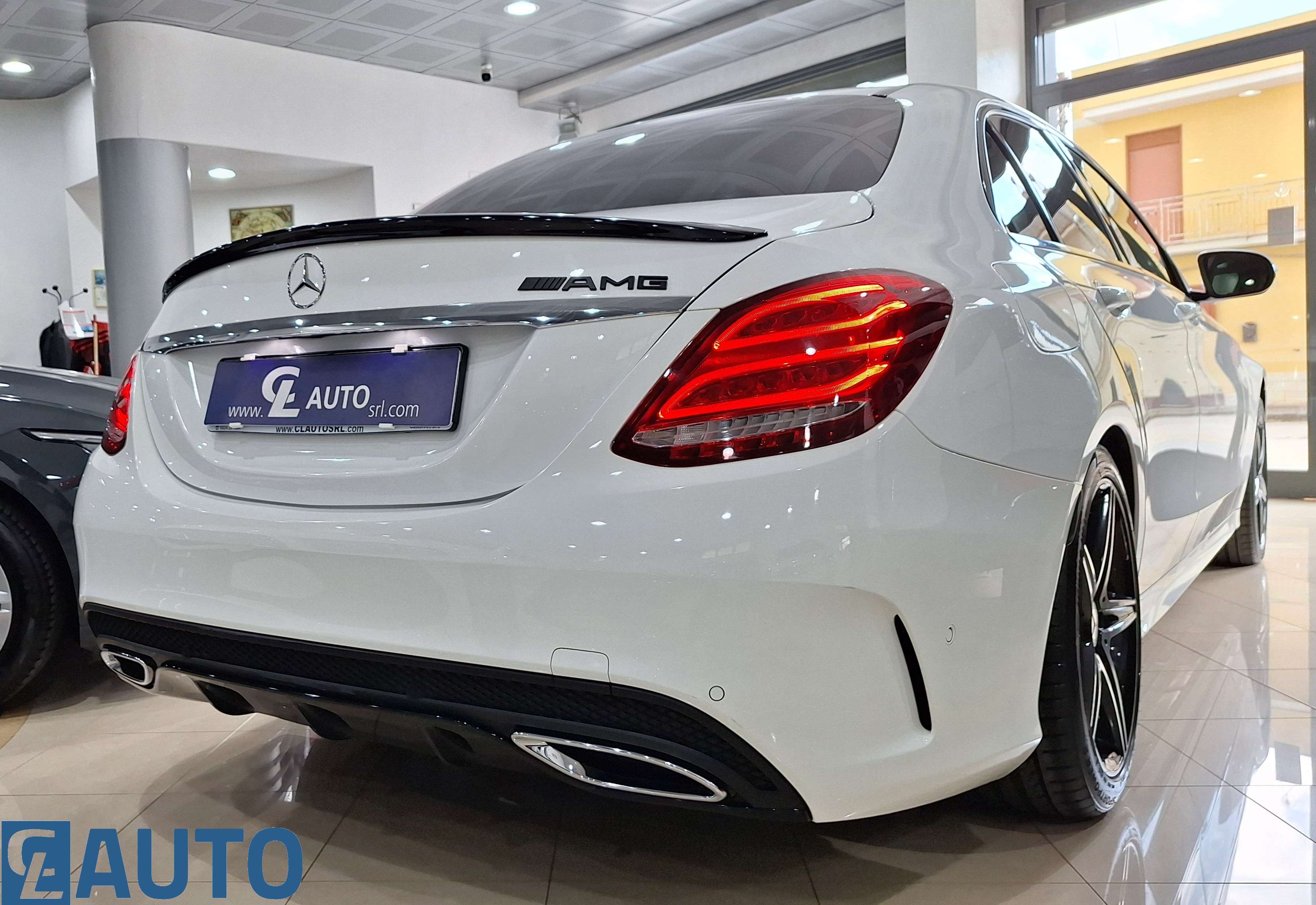 Mercedes-Benz C 220