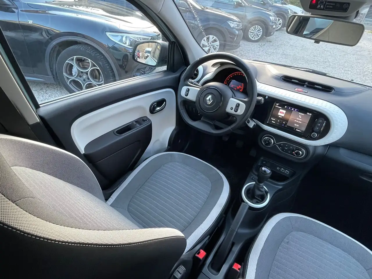 Renault Twingo Twingo SCe 65 CV Equilibre 9