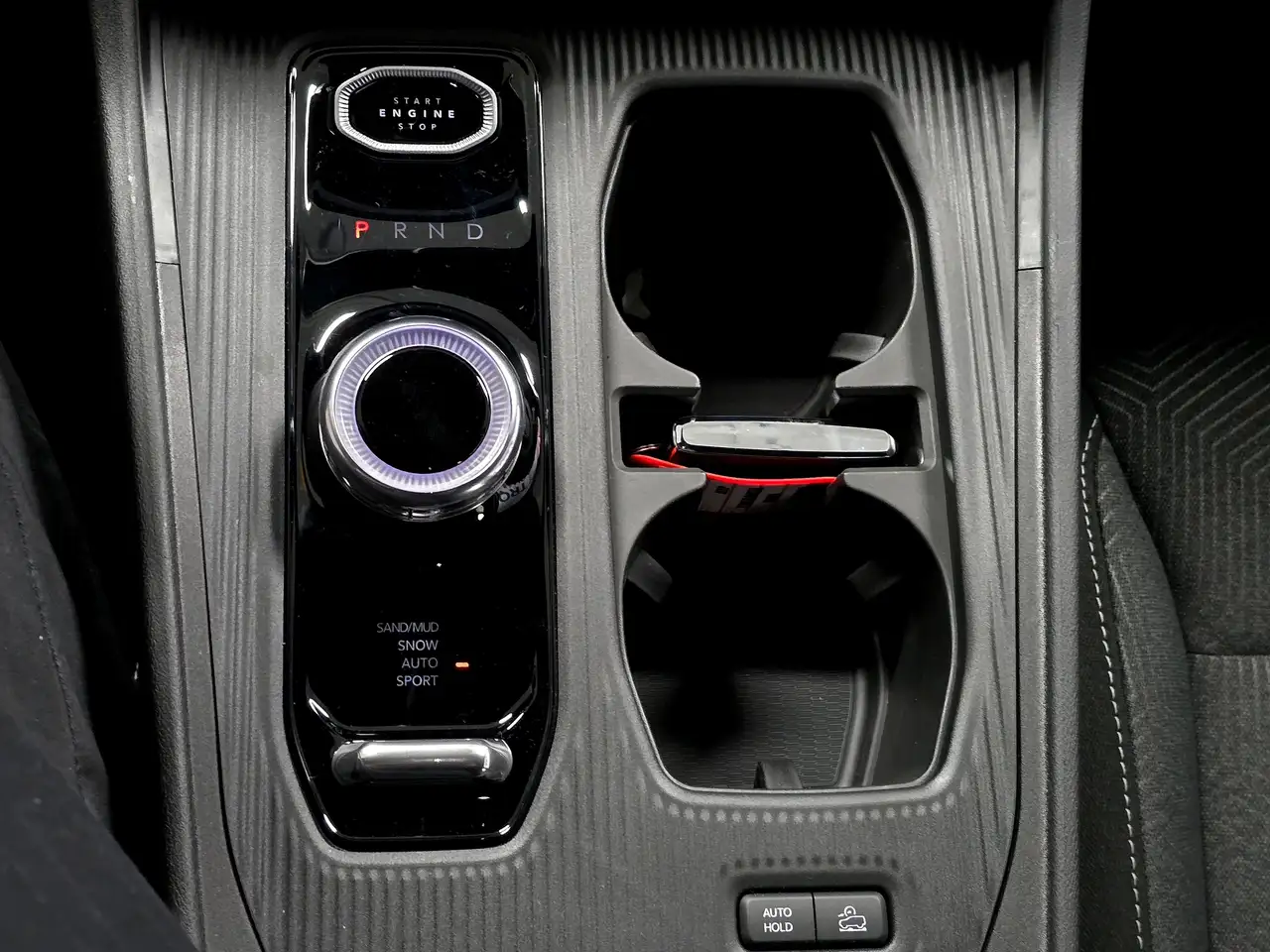 Jeep Cherokee снимка Jeep Cherokee