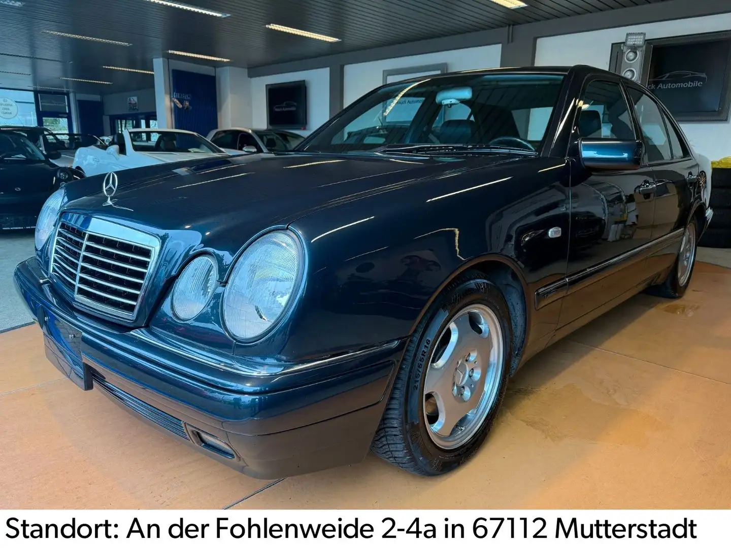 Mercedes-Benz E 420 AVANTGARDE / Vollausstattung / MB Historie Negro - 1