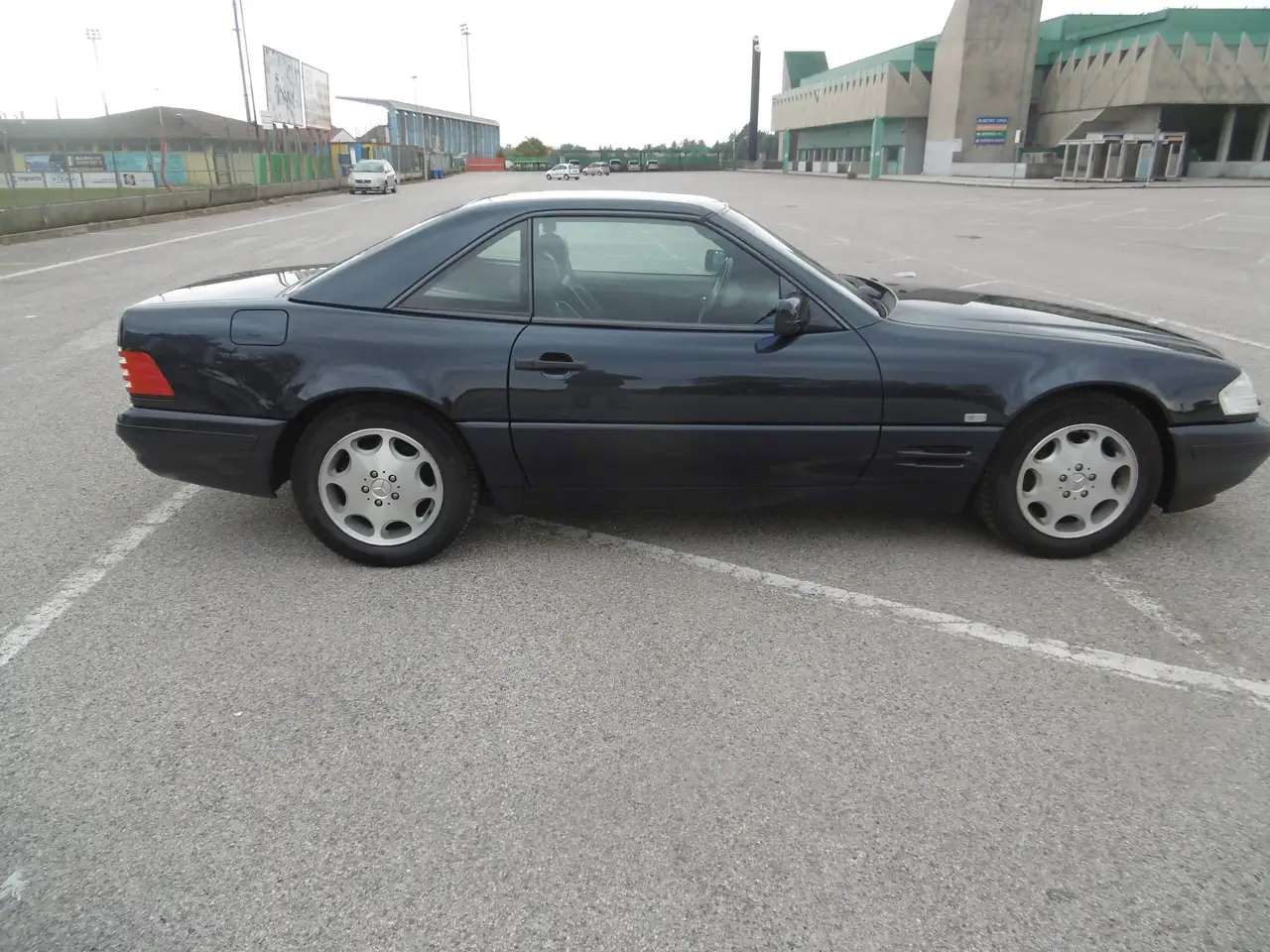 Mercedes-Benz SL 320 SL Roadster - R129 4p.ti, foto 4