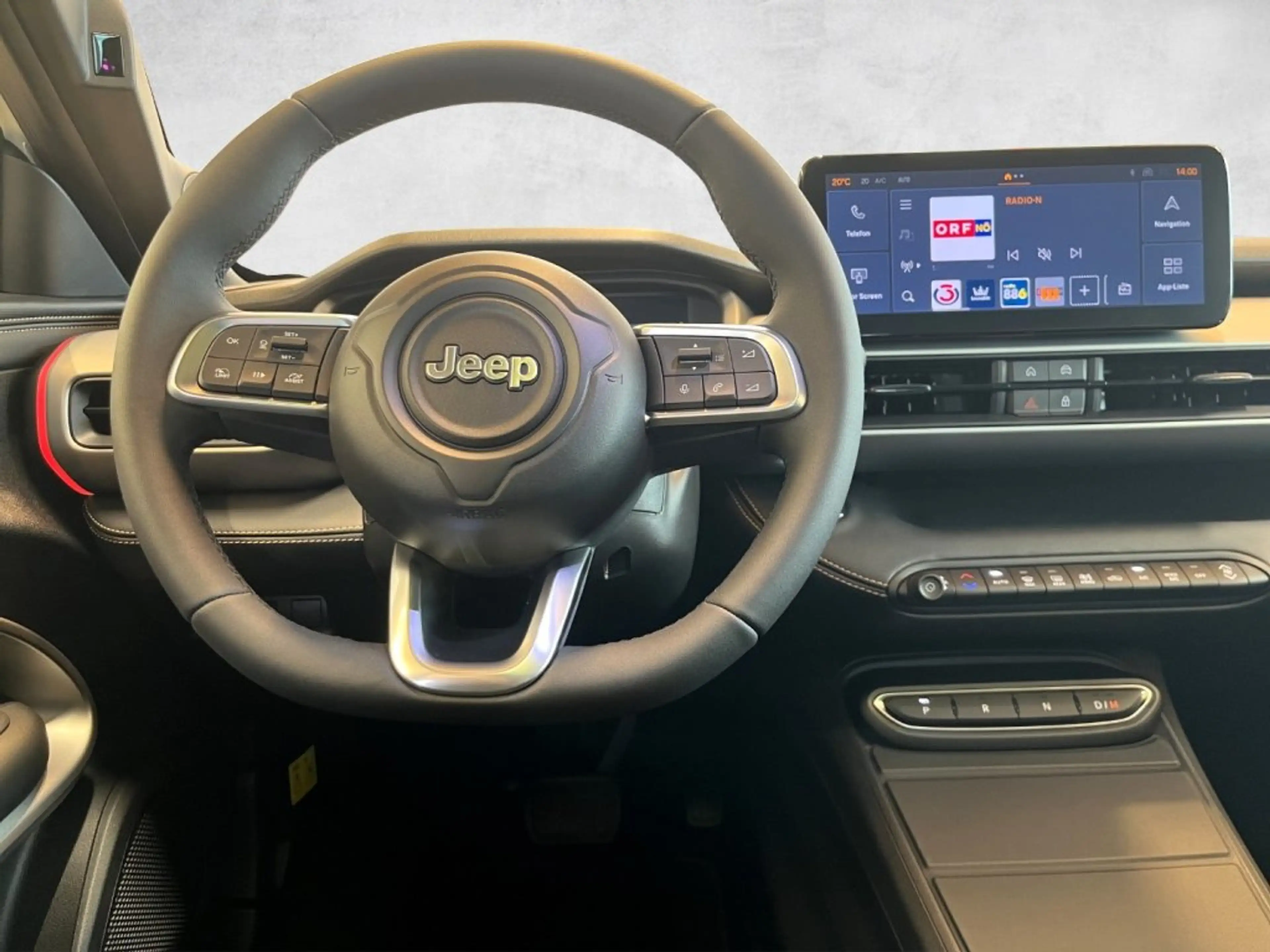 Jeep Avenger 85th Anniversary MHEV 110 — photo 14