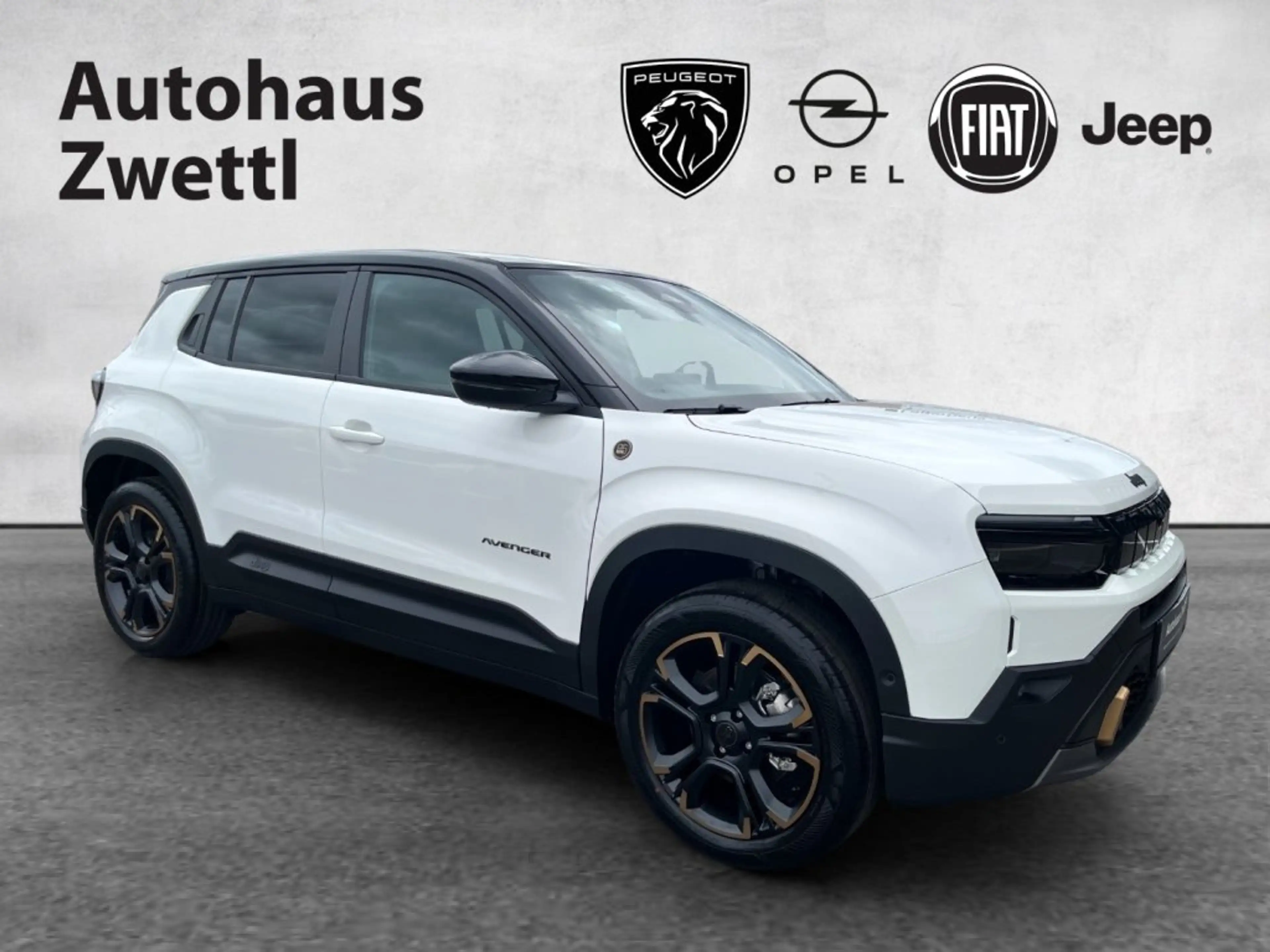 Jeep Avenger 85th Anniversary MHEV 110 — photo 8