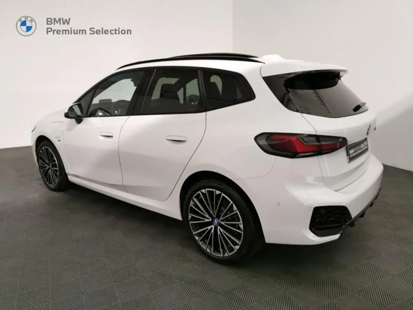 BMW 225 225e 245ch xDrive M Sport DKG7 Blanc - 2