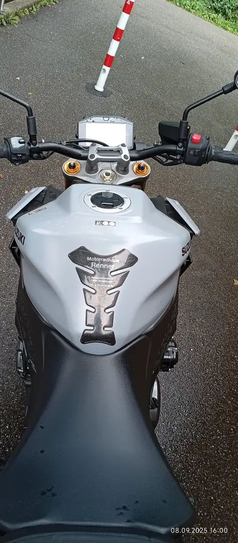 Suzuki GSX-S 1000 Beige - 1