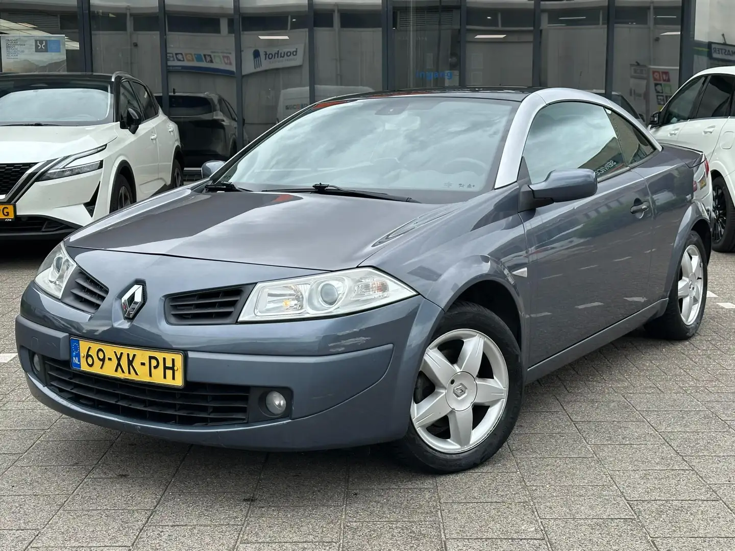 Renault Megane Coupé-Cabriolet 2.0-16V Exception Azul - 2