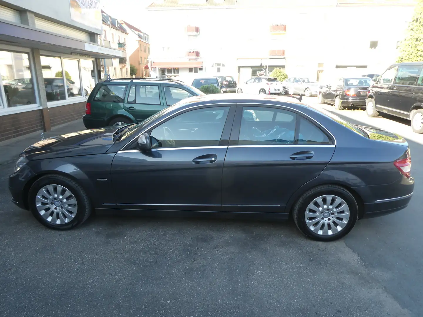 Mercedes-Benz C 180 C180Elegance*Automatic*Garantie*TÜV04/2027*1.HD Gris - 2